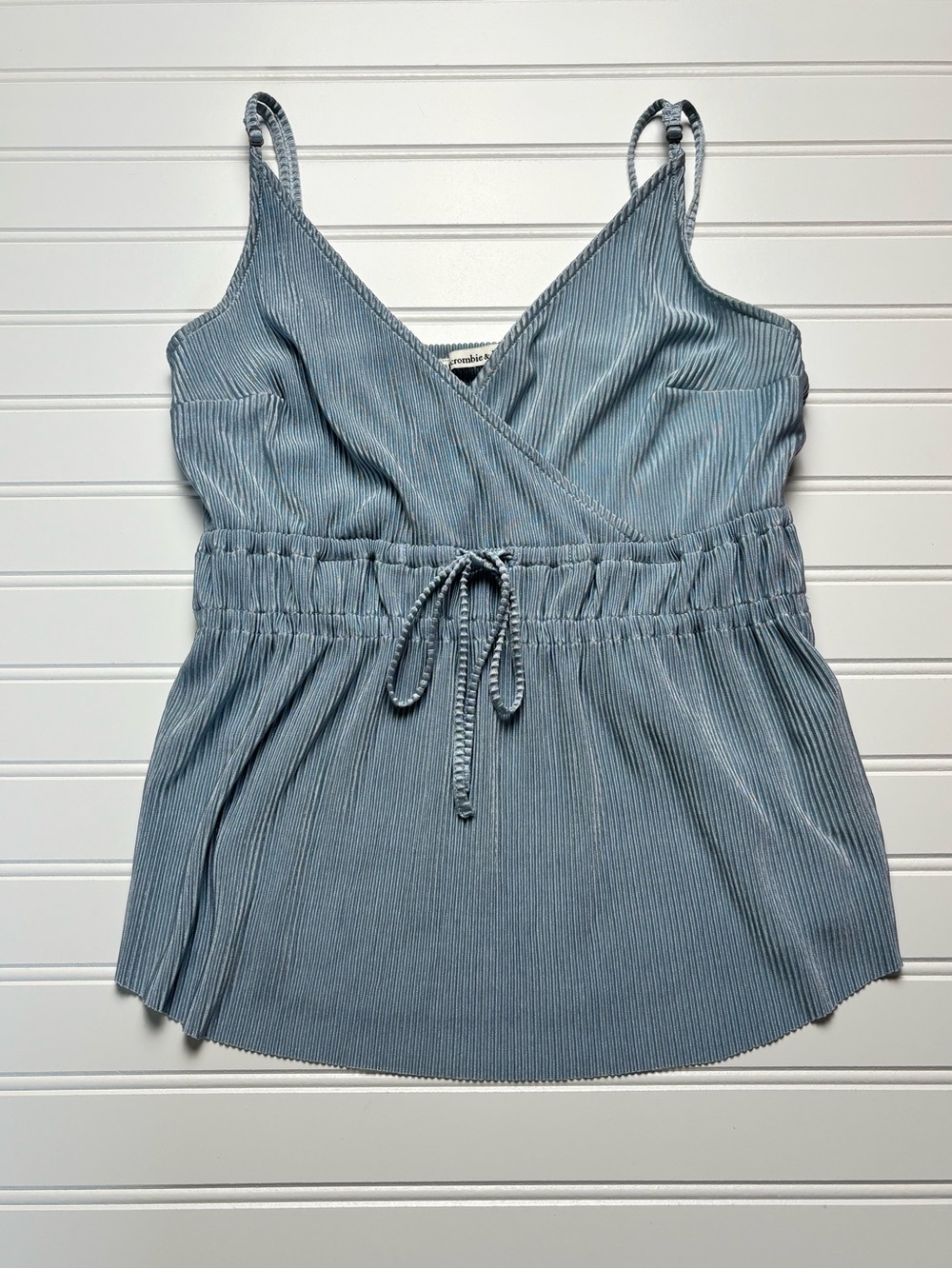 Abercrombie & Finch Light Blue Ribbed Top - Soft Pleated Texture